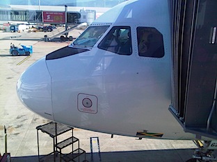 Air Jamaica A320 cockpit.jpg